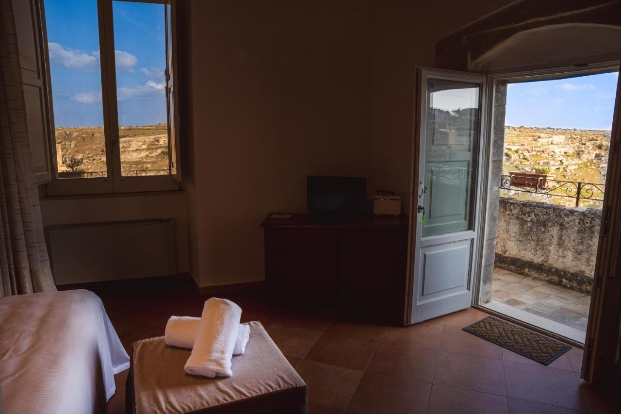 Dimora Santa Barbara Hotel Матера Екстериор снимка